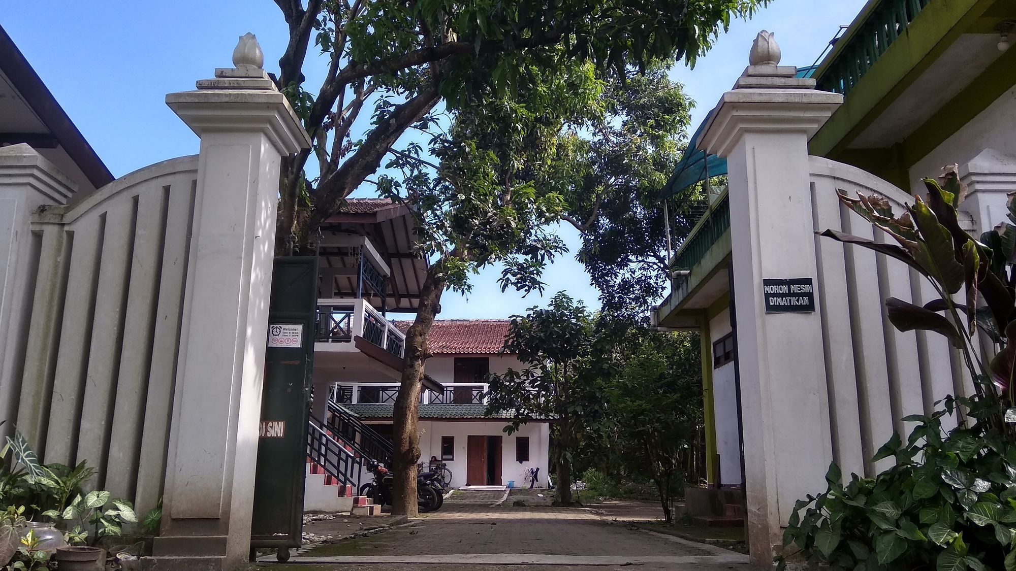 Arjuna 31 Yogyakarta Exterior photo